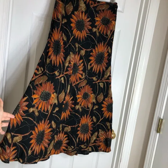Vintage 90s Jeffrey &amp; Dara Crepe Rayon Black Gold Sunflower Blouse Skirt Set 8