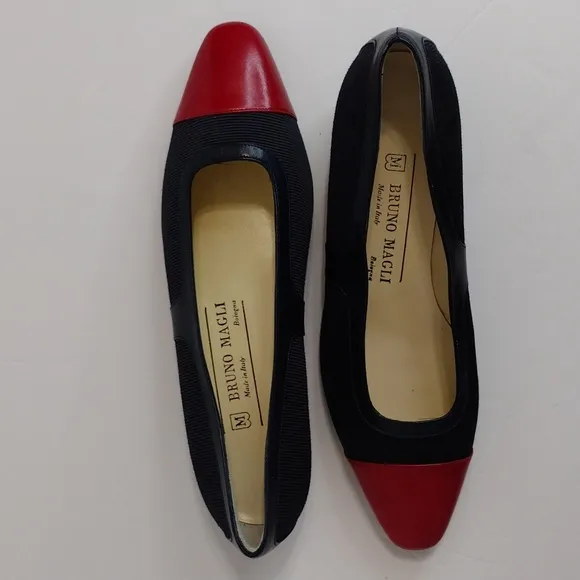 Vintage Bruno Magli Bologna Kitten Heels in Black and Red Sandals US 7.5