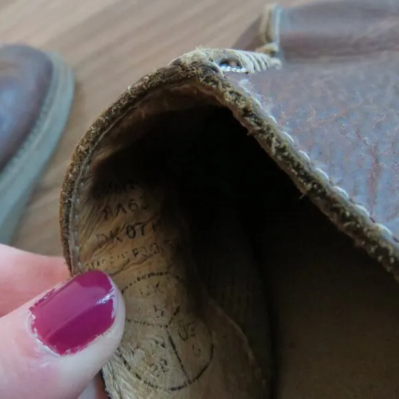 VINTAGE DR. MARTENS Slip On Chunky Wedge Brown Leather Sandals Clogs Y2K 8a63