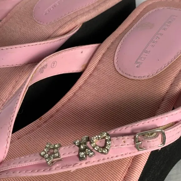 Vintage Y2K Lower East Side Pink Platform Thong Sandal Rhinestone Charms Bratz 7