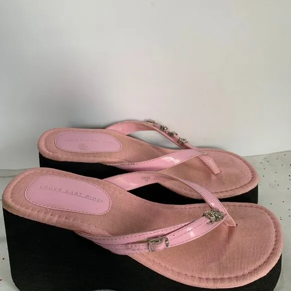 Vintage Y2K Lower East Side Pink Platform Thong Sandal Rhinestone Charms Bratz 7