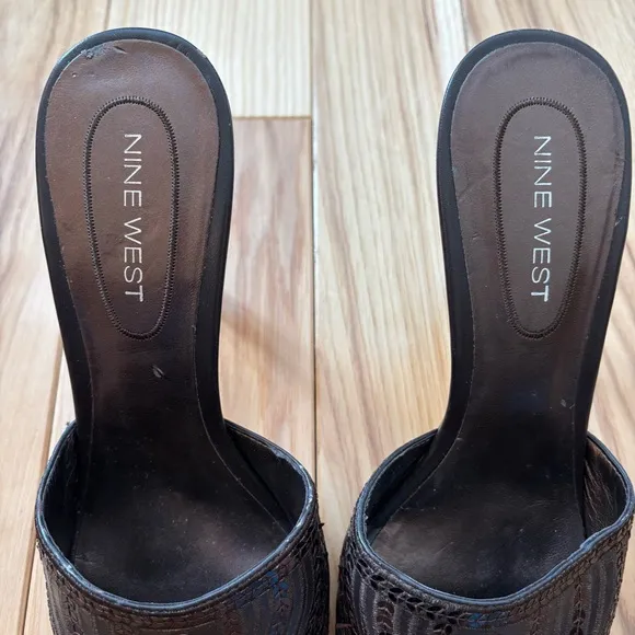 Vintage Y2K Nine West Brown Leather Sequin Accent Sandals Heels