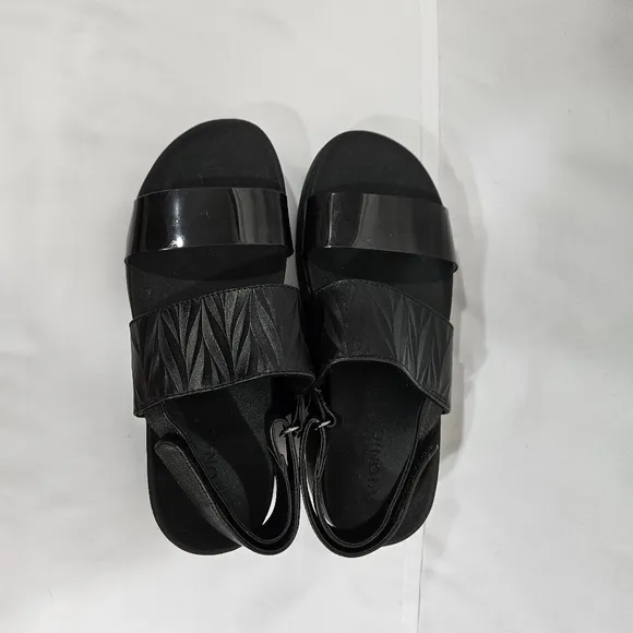Vionic Karleen black platform sandals women's size 6