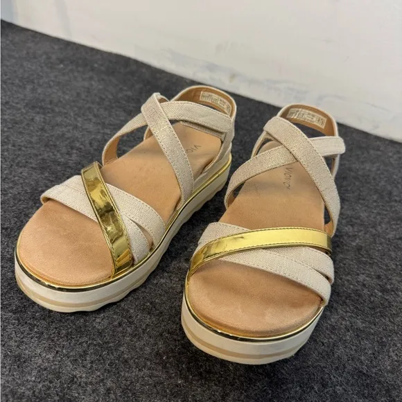 Vionic Kellyn gold Metallic Slingback Platform / Wedge Sandal Size 7