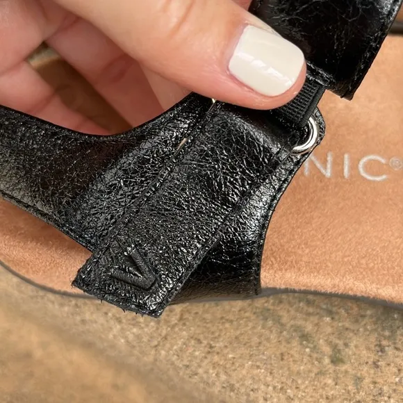 Vionic Marsala Metallic Adjustable Black Sandals Sz 7.5 WIDE Podiatrist Designed
