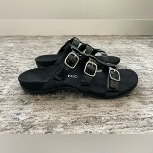 Vionic Misa Leather Sandals Womens Size 11 Arch Comfort Black 3 Strap Slip On