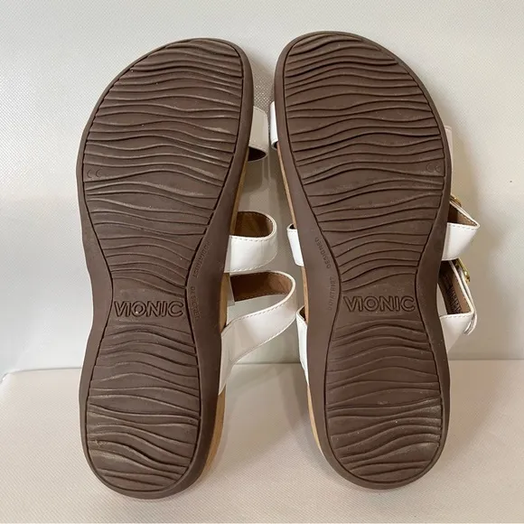 Vionic Misa White Patent Leather Adjustable Slide Sandals