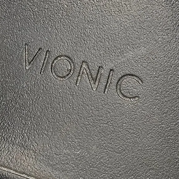 Vionic Misty Wedge Strap Sandals