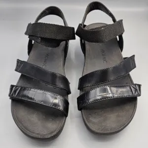 Vionic Misty Wedge Strap Sandals