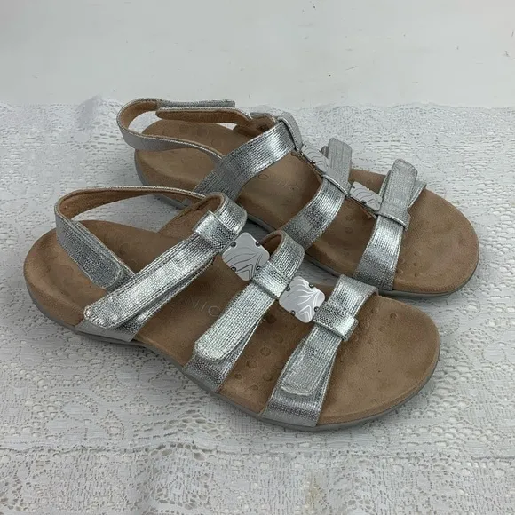 Vionic Silver Strap Sandals Size 9 Open toe Hook loop adjustable cushioned EUC