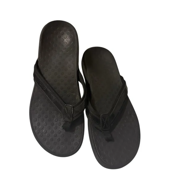 Vionic Tide Il Flip Flop in Black. In great conditions