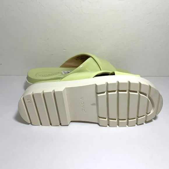 Vionic Vesta Sandals Patent Leather Crisscross Slip On Platform Pale Lime Size 9