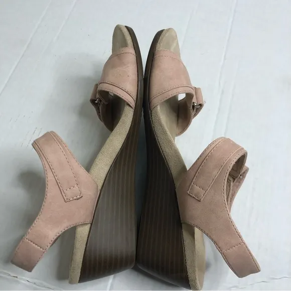 Vionic Wedges Adelaide Womens size 7 Ankle Strap Sandals Wedge