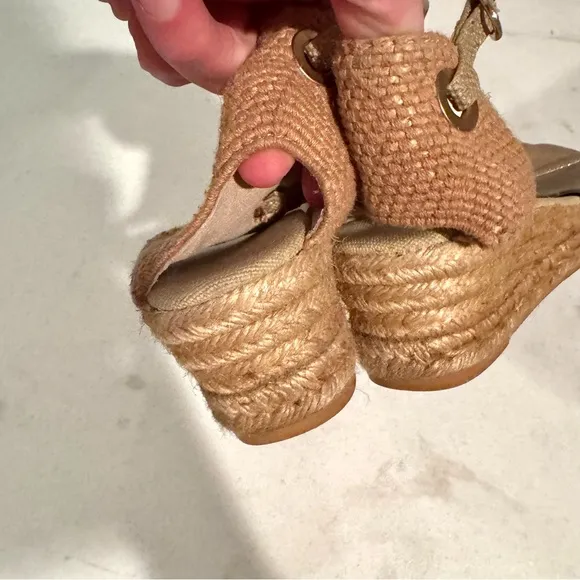 Viscata Pubol Espadrille Ankle Strap Metallic Canvas Wedge Beige Size 41/10