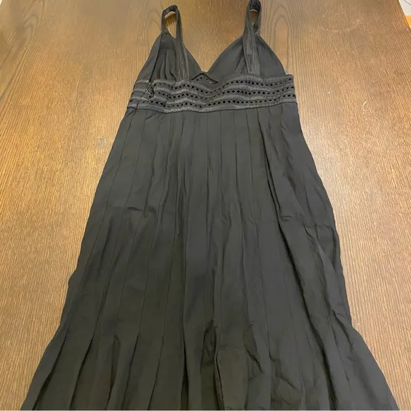 VTG Catherine Malandrino Silk &amp; Wool Blend Black V-neck Pleated Dress Size 10