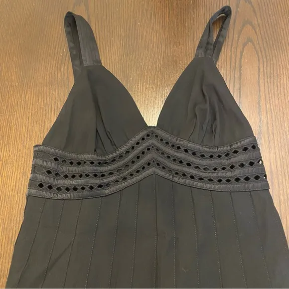 VTG Catherine Malandrino Silk &amp; Wool Blend Black V-neck Pleated Dress Size 10