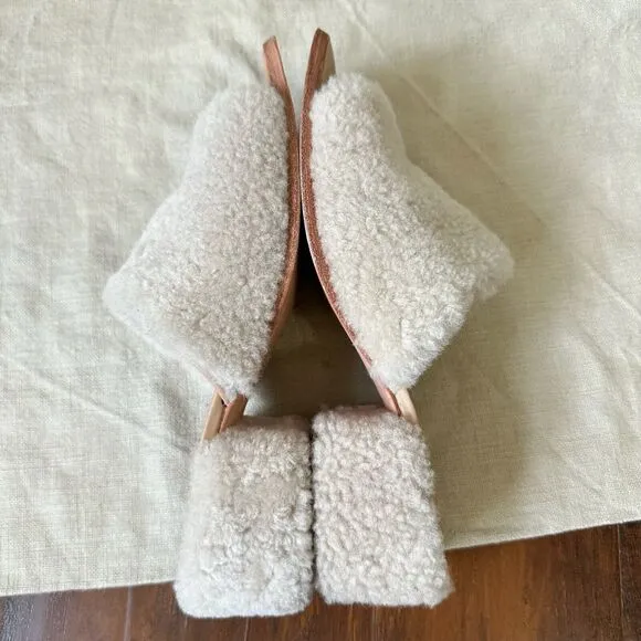 WAL &amp; PAI Itasca Shearling Heeled Sandals in Natural