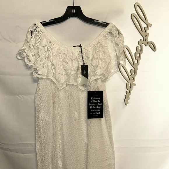 White Lace Avalon Maxi Dress