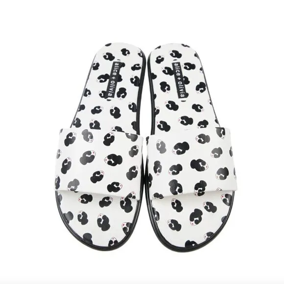 White leather Alice   Olivia Taleen slide sandals with Stace Face motif | 8.5