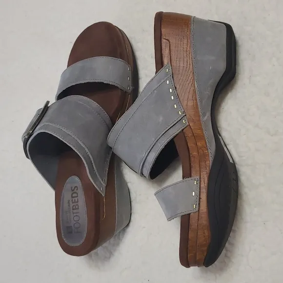 WHITE Mountain Footbeds Wedge Sandals, Size 9M