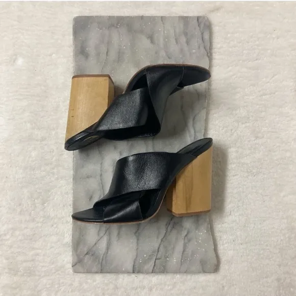 Wishbone Collection Criss Cross Leather Sandals Stacked Block Heels Black Sz 7