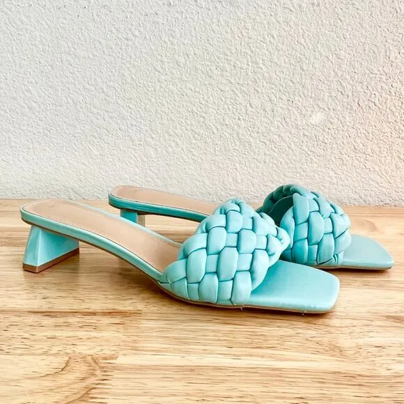 Women's 8.5 (US) Light Blue Braided Vegan Leather Open Square Toe Slide Sandals