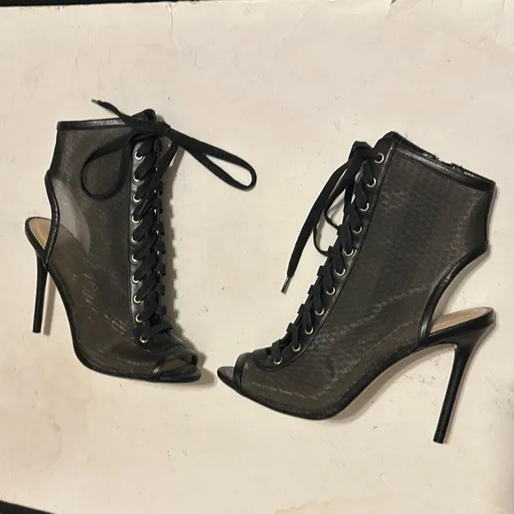 Women’s ALDO Black Sandals Mesh Lace Heels Size 8
