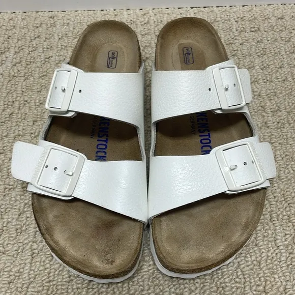 Women's Birkenstock Sandals, Size 38 white ( 7.5)