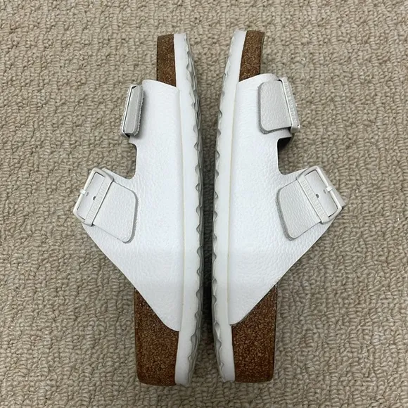 Women's Birkenstock Sandals, Size 38 white ( 7.5)