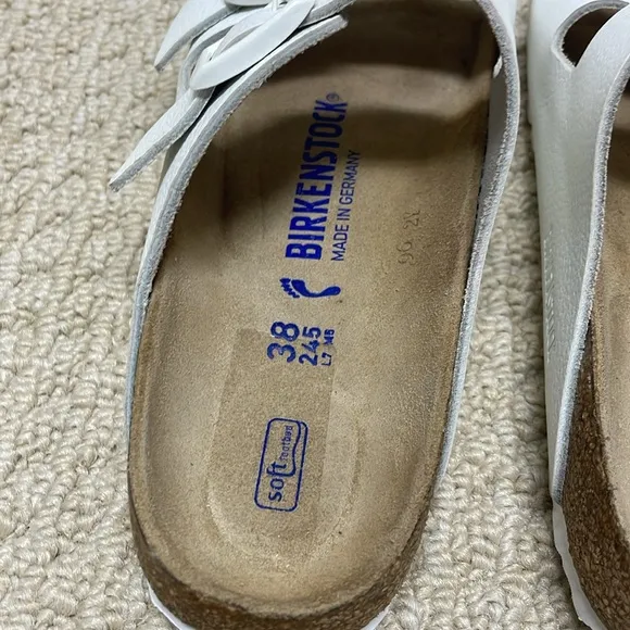 Women's Birkenstock Sandals, Size 38 white ( 7.5)