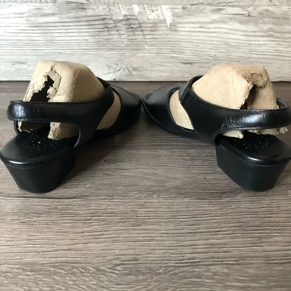 Womens Classic SAS Suntimer Black Tripad Comfort Heeled Sandals Sz 7.5N Leather