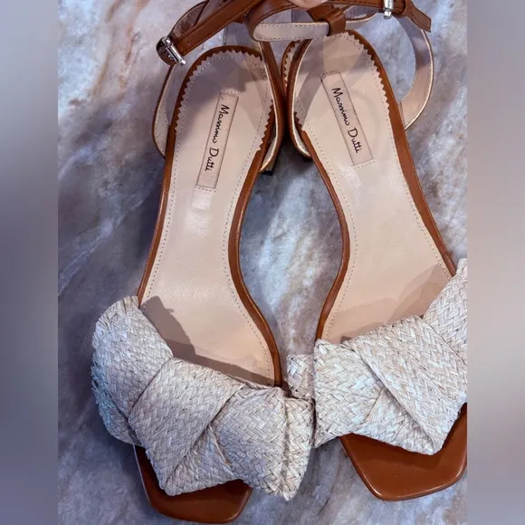 Women’s Massimo Dutti raffia brown leather heeled sandals- Size 37