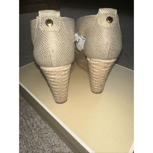 Womens Michael Kors Gold Espadrille Wedge Sandals Size US 6 EUC