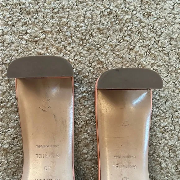Women's Peach(ish)/Pink Heels