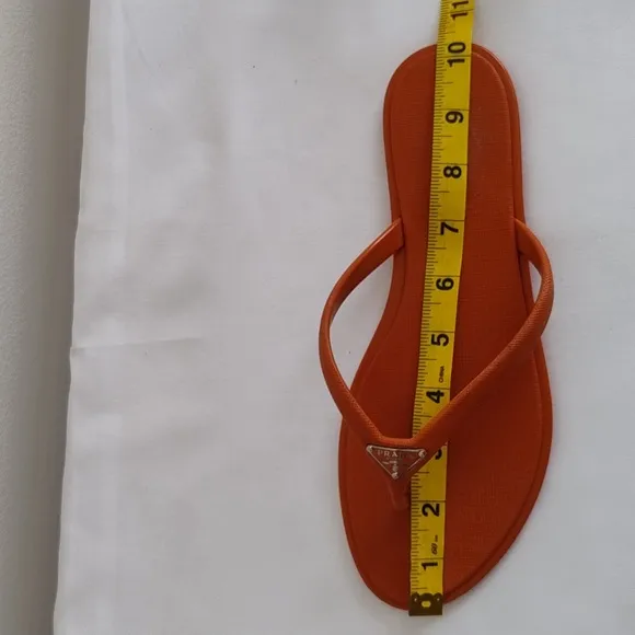 Women's Prada Orange Logo Flip Flop Sandals Pool slides Sz EU 39 US 9