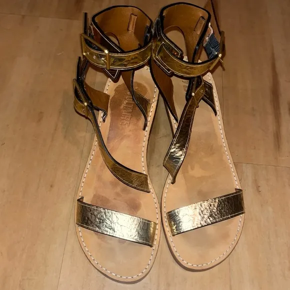 Zadig &amp; Voltaire Cecilia Crinkled Caprese Sandals Gold Size 38 US 7