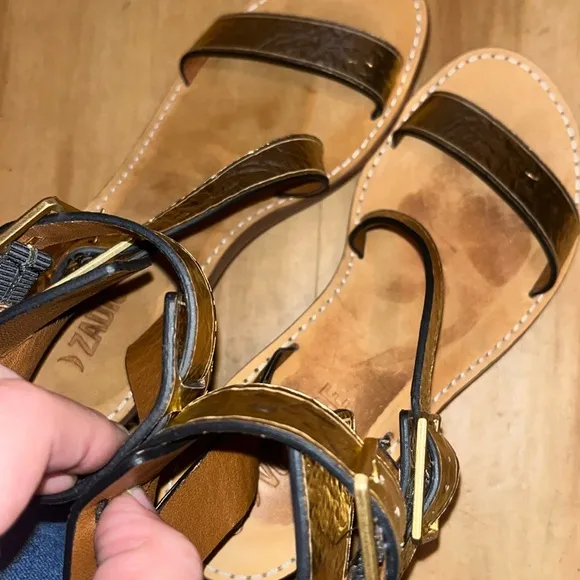 Zadig &amp; Voltaire Cecilia Crinkled Caprese Sandals Gold Size 38 US 7