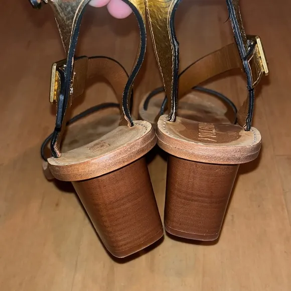 Zadig &amp; Voltaire Cecilia Crinkled Caprese Sandals Gold Size 38 US 7