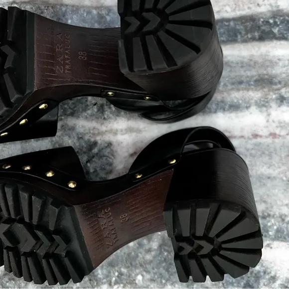 ZARA Anklestrap Wooden Clogs Black LEATHER SANDALS with Studs Size 38