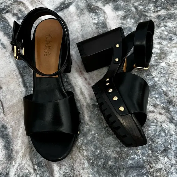ZARA Anklestrap Wooden Clogs Black LEATHER SANDALS with Studs Size 38