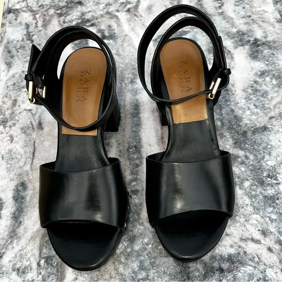 ZARA Anklestrap Wooden Clogs Black LEATHER SANDALS with Studs Size 38