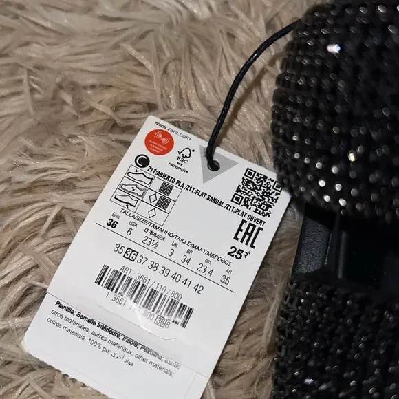 Zara Black🖤🖤🖤 Rhinestone Flat Sandals - Size 6 - NWT