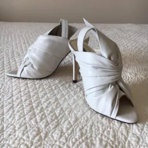 Zara Leather Sandals Heels with Bow
