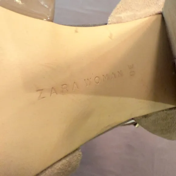 Zara Tan Satin/Suede Gold Orchid Sandals w/ 4” Block Heel Size 38/8 MSRP $198