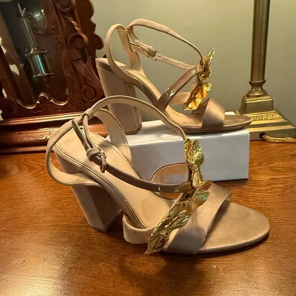 Zara Tan Satin/Suede Gold Orchid Sandals w/ 4” Block Heel Size 38/8 MSRP $198