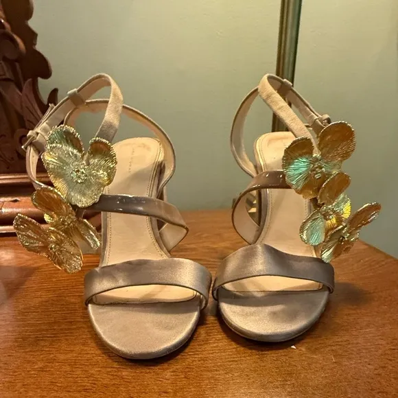 Zara Tan Satin/Suede Gold Orchid Sandals w/ 4” Block Heel Size 38/8 MSRP $198