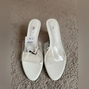 ZARA VINYL WEDGE SANDALS - SIZE 7.5 or 38 - BRAND NEW WITH TAG